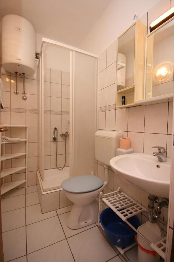 Apartments By The Sea Podgora, Makarska - 2615 Ngoại thất bức ảnh