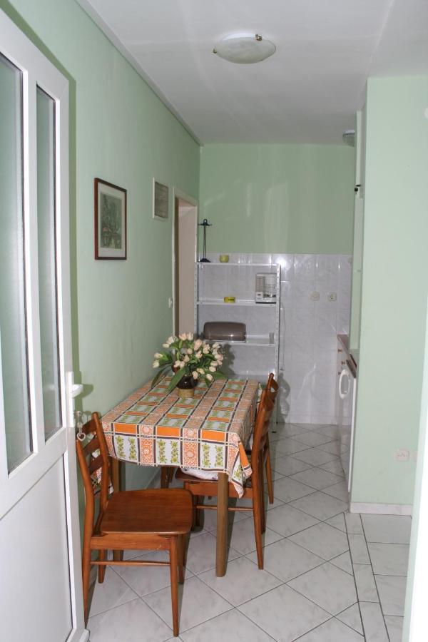Apartments By The Sea Podgora, Makarska - 2615 Ngoại thất bức ảnh