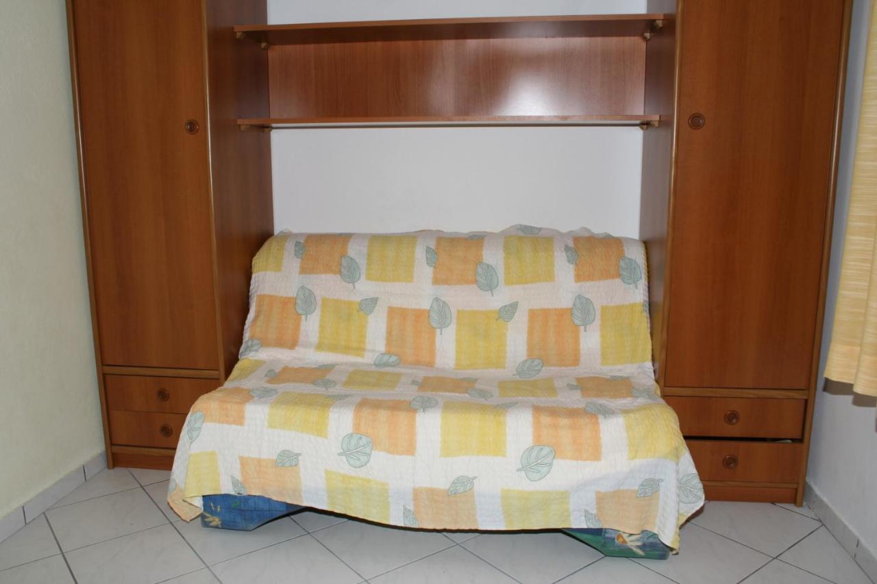 Apartments By The Sea Podgora, Makarska - 2615 Ngoại thất bức ảnh